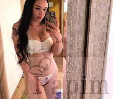 Aşk dolu geceler için genç Kartal escort Meyra